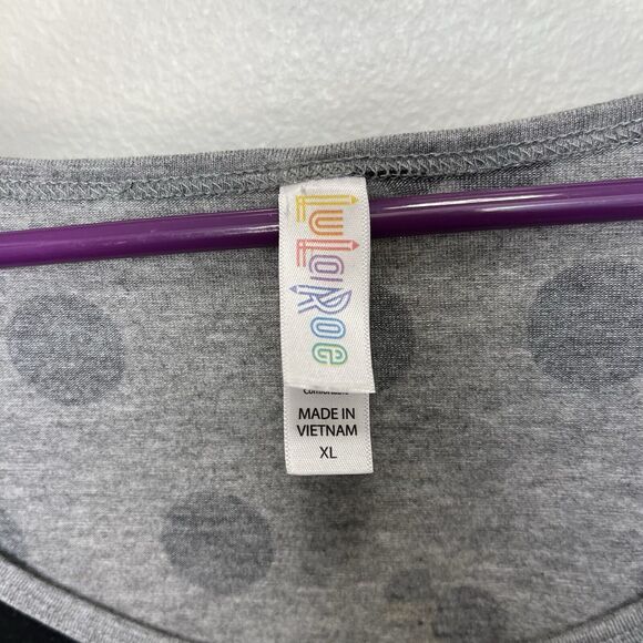 LuLaRoe Disney Classic Tee XL - Minnie Mouse dots - Picture 4 of 6